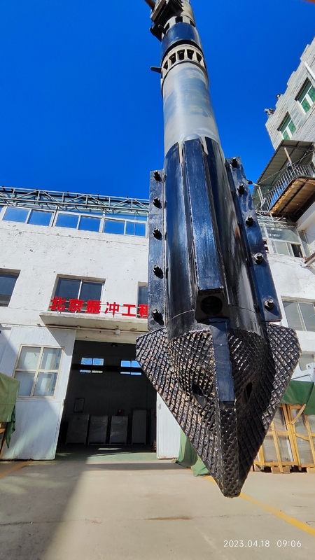 BVEM 214kN 원심력 수압 진동 플롯 오일 토양 압축을 위해 진동 주파수를 조정