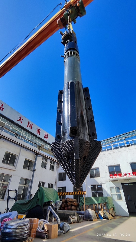 BVEM 214kN 원심력 수압 진동 플롯 오일 토양 압축을 위해 진동 주파수를 조정