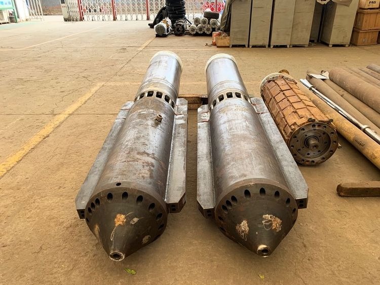 진동 다짐 장비로 강철 구조물 강화 400 KVA 발전기 전력 3445 mm 길이